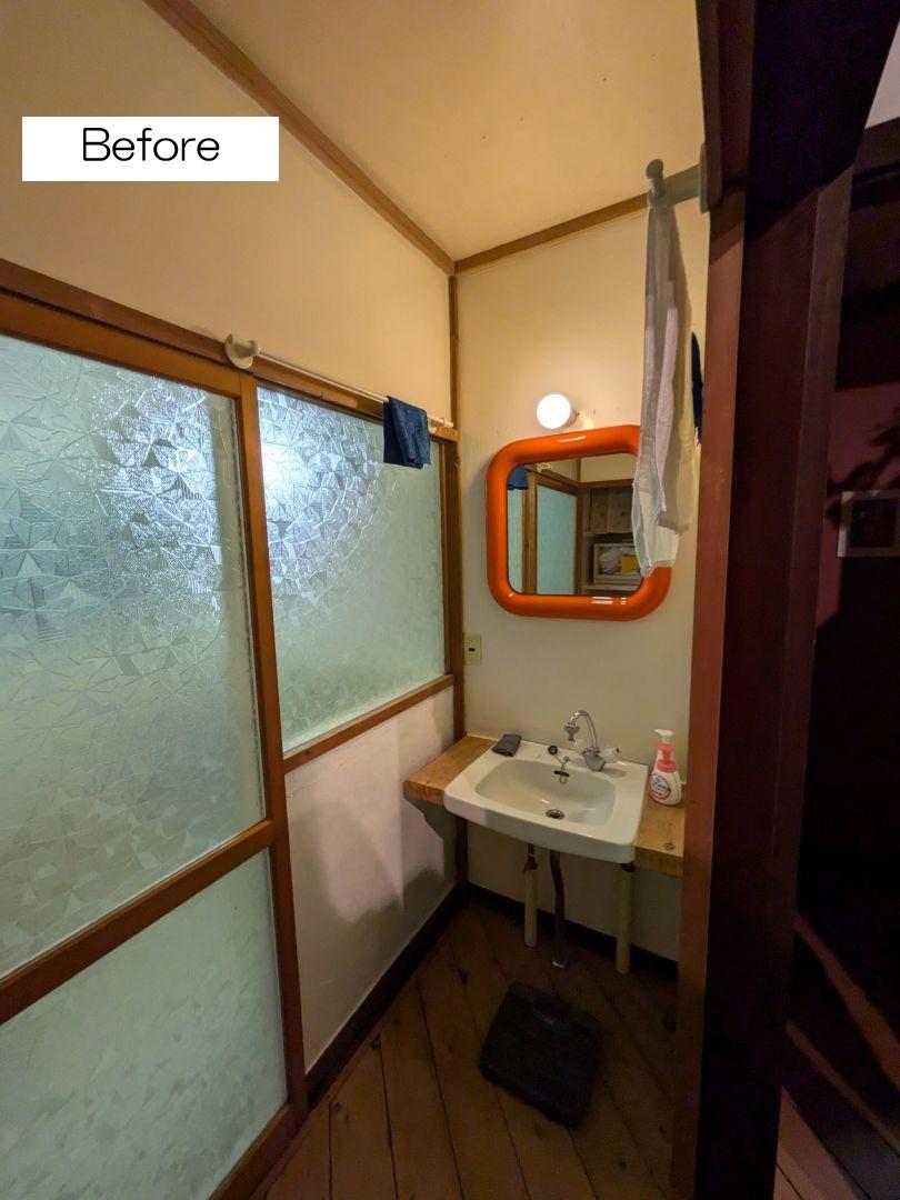 洗面 before.jpg